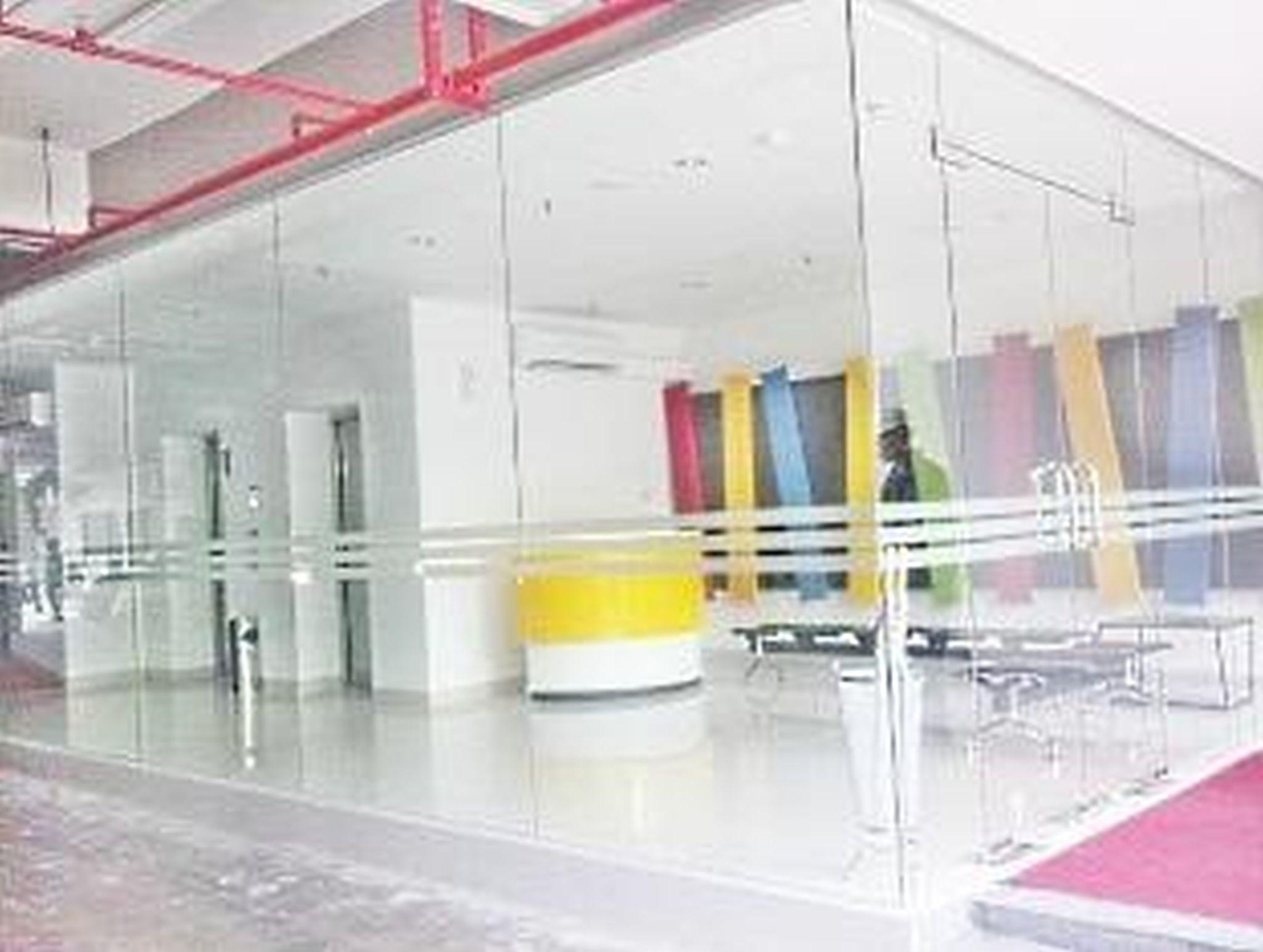 โรงแรมอมาริสปานัคกุแกง มากาซาร์ ภายนอก รูปภาพ